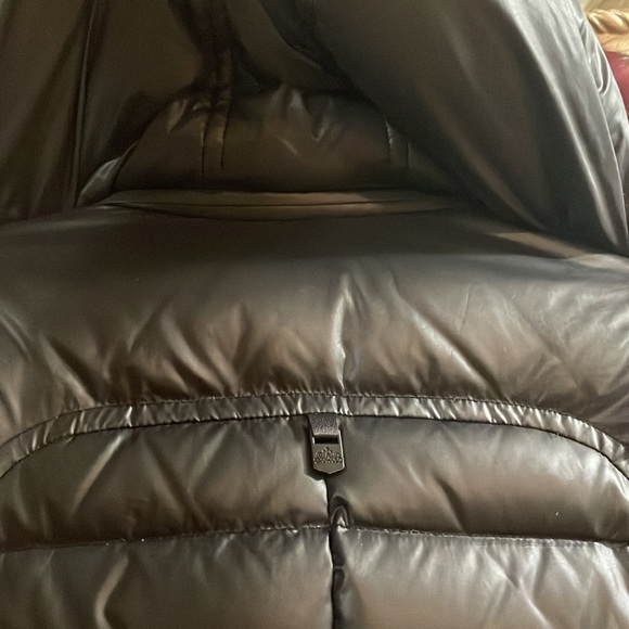 Nicole benisti with real fox trim removable hood worn about 8 times - Picture 11 of 13